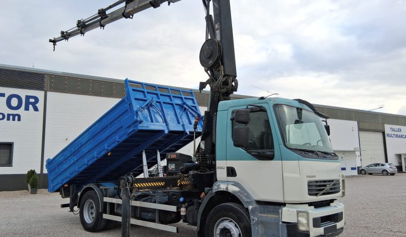 VOLVO FL280 4X2 BASCULANTE lleno