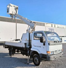 NISSAN CABSTAR CESTA ELEVADORA
