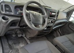 IVECO DAILY 35S16 PLATAFORMA ELEVADORA lleno