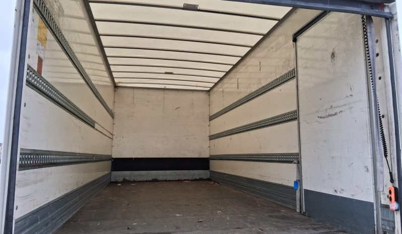 RENAULT D12 210 CAJA PUERTA ELEVADORA full