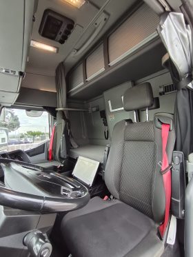 RENAULT T520 HIGH MAXISPACE RETARDER