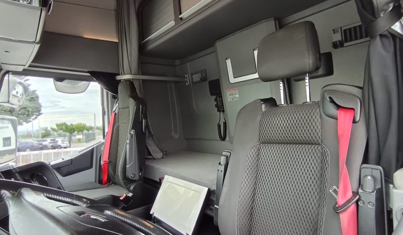 RENAULT T520 HIGH MAXISPACE RETARDER lleno