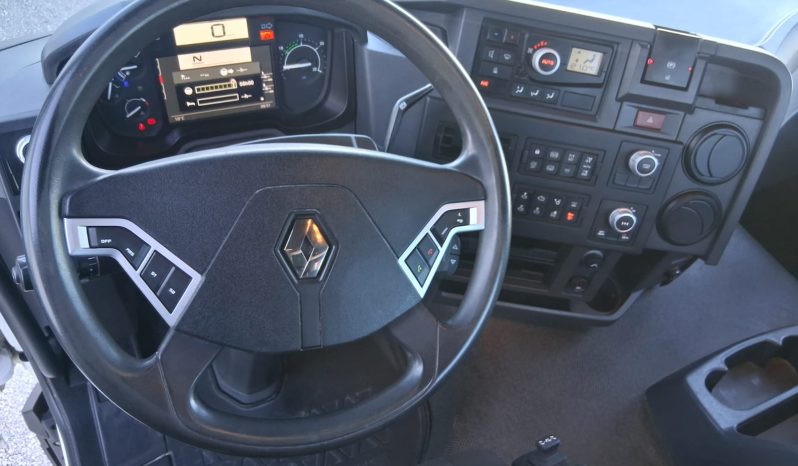 RENAULT C44 8X4 GANCHO HIAB lleno
