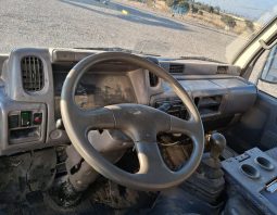 NISSAN CABSTAR CESTA ELEVADORA lleno