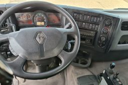 RENAULT D320 6X2 GANCHO Y GRUA lleno