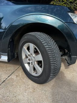 MITSUBISHI MONTERO V80 3.2 DID 160CV full
