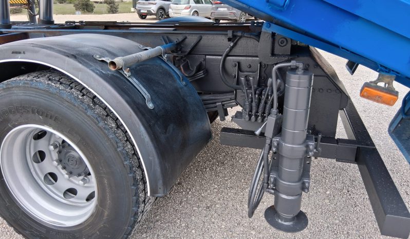 VOLVO FL280 4X2 BASCULANTE lleno