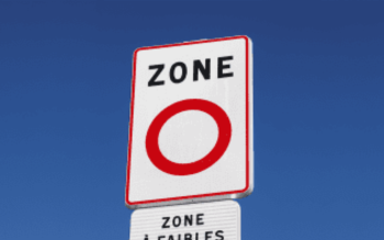 FRANCIA: LOS VEHICULOS EXTRANJEROS TAMBIEN ESTAN OBLIGADOS A LLEVAR LA ETIQUETA CRIT'AIR SI CIRCULAN POR LAS ZONAS DE BAJAS EMISIONES